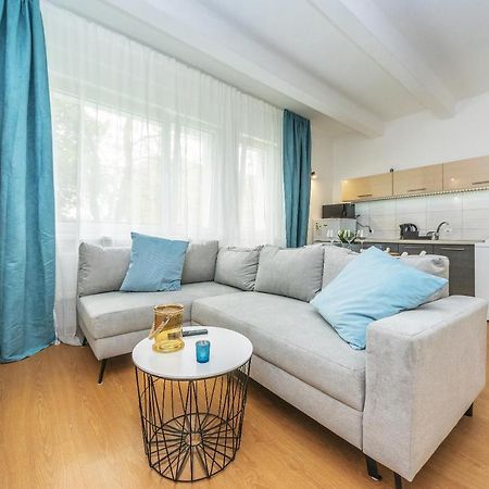 Апартаменты Apartament Chodkiewicza Gdansk Brzezno Prostywynajem Экстерьер фото